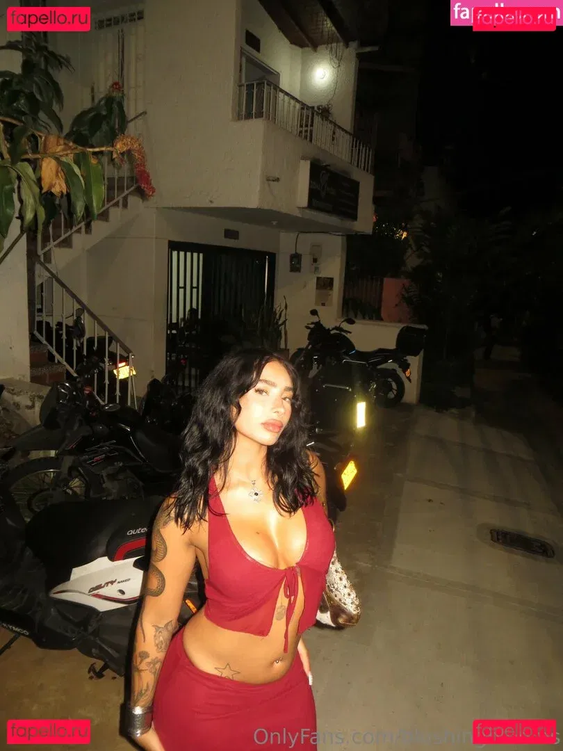 blushingblooms Onlyfans Photo Gallery 