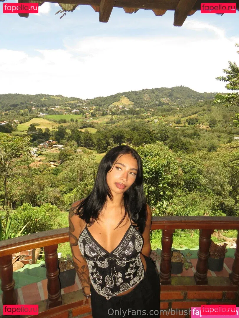 blushingblooms Onlyfans Photo Gallery 