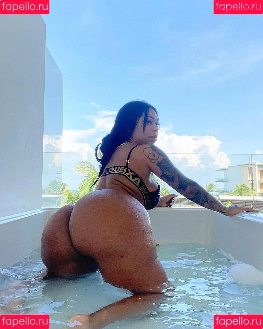 Valentina Ferraz Onlyfans Photo Gallery 