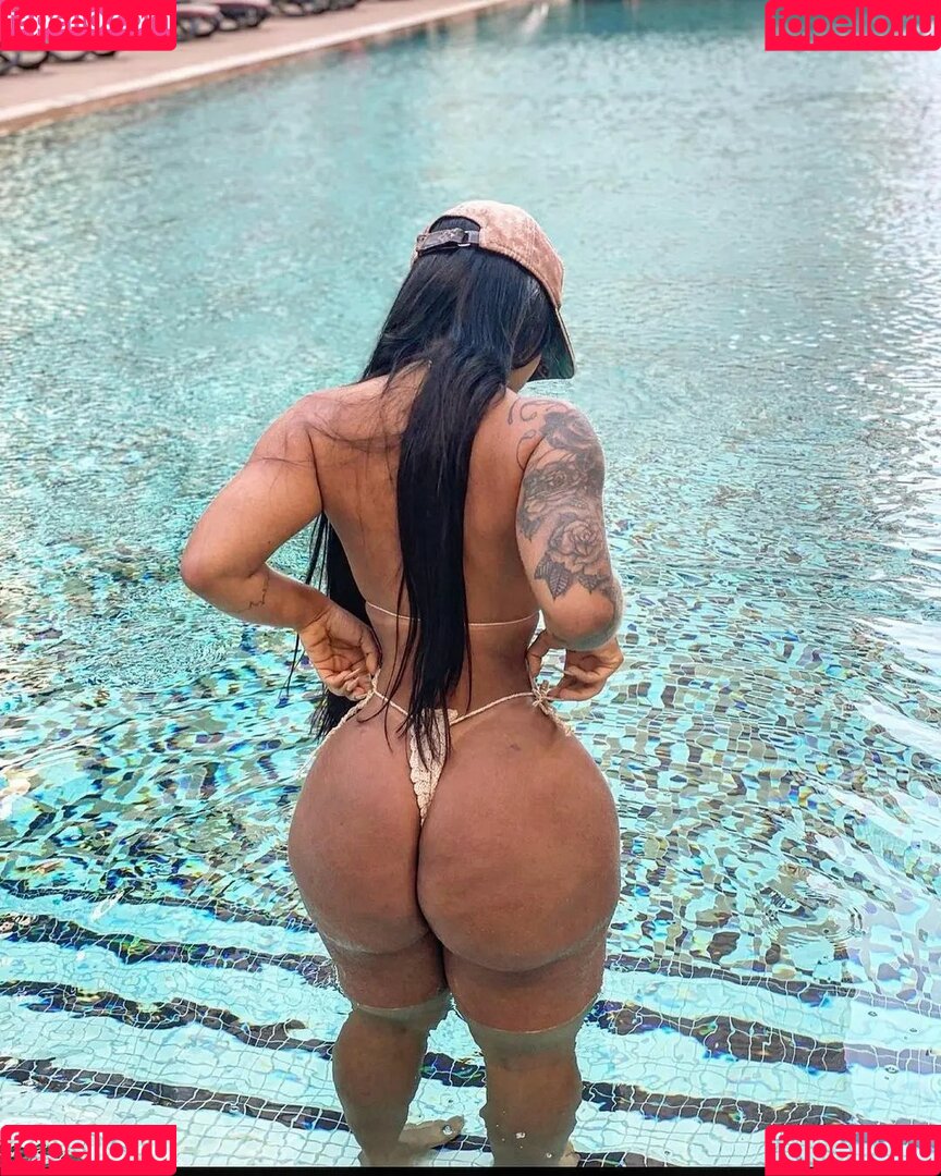 Valentina Ferraz Onlyfans Photo Gallery 