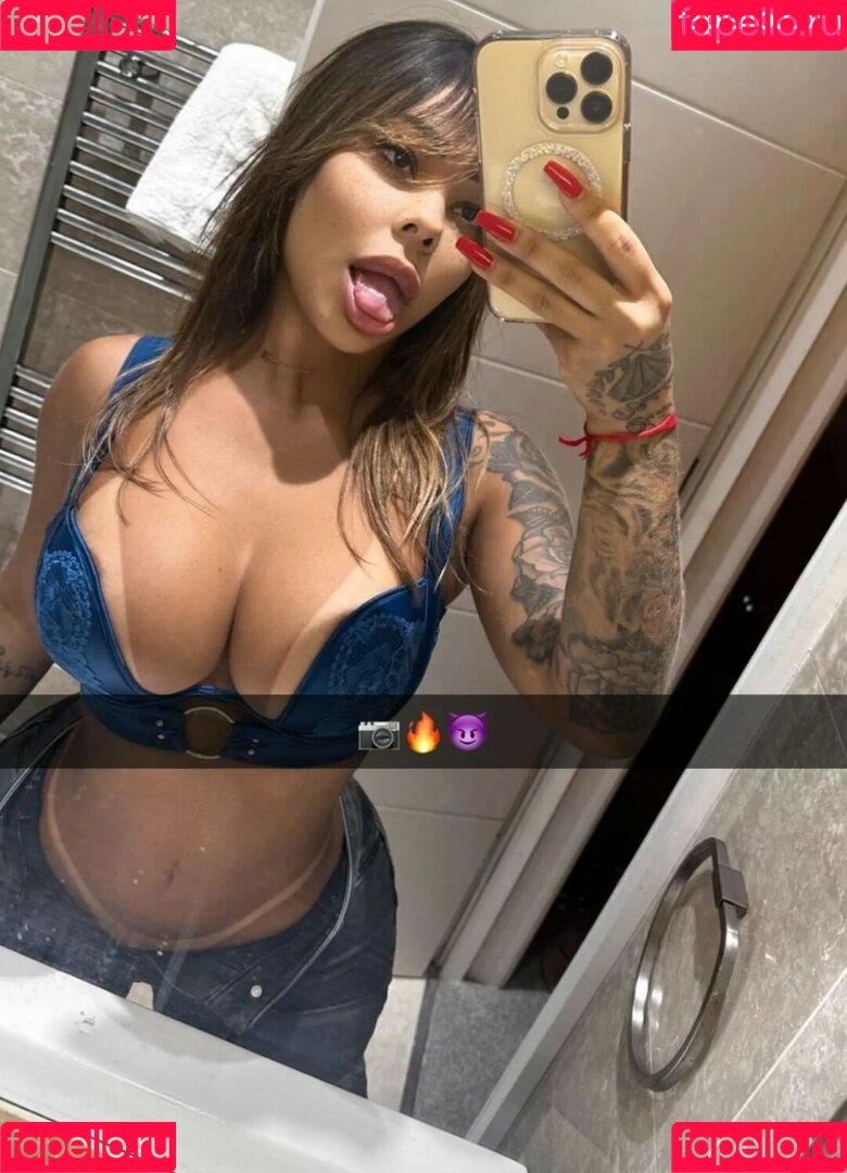 Valentina Ferraz Onlyfans Photo Gallery 