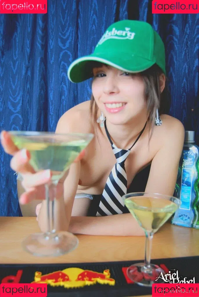 Ariel Rebel Onlyfans Photo Gallery 