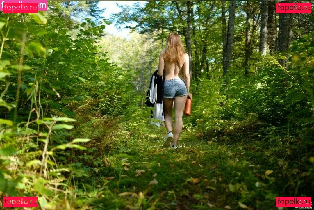 Ariel Rebel Onlyfans Photo Gallery 