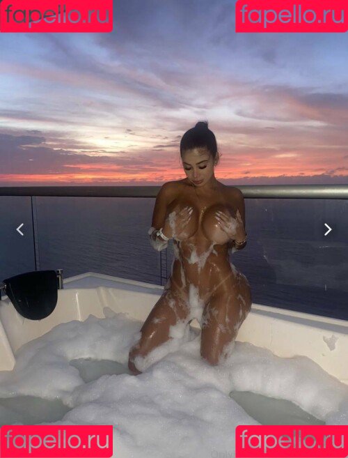 Jakeline Serna Onlyfans Photo Gallery 