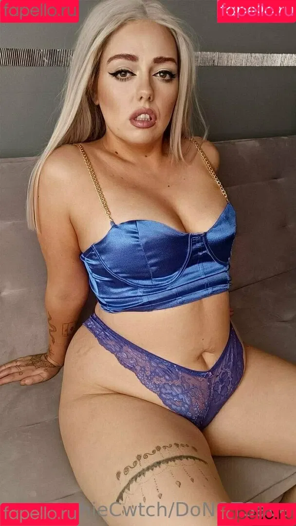 sophiecwtch Onlyfans Photo Gallery 