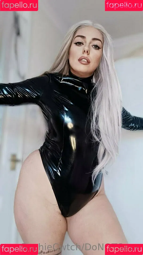 sophiecwtch Onlyfans Photo Gallery 