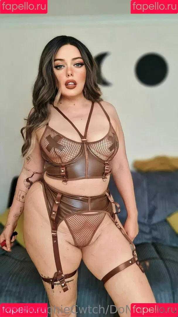 sophiecwtch Onlyfans Photo Gallery 