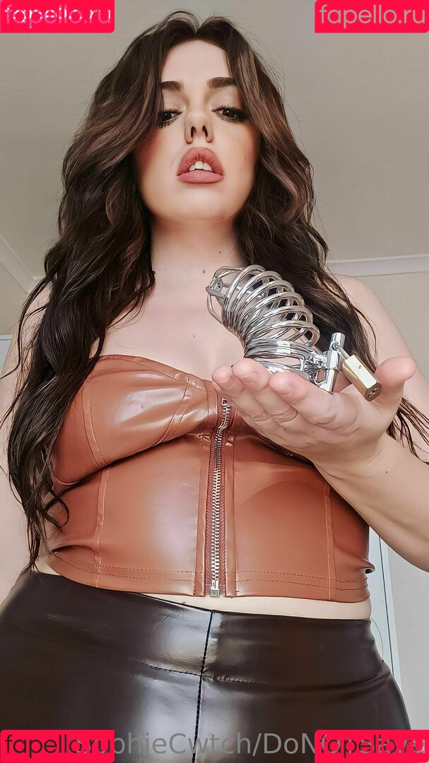 sophiecwtch Onlyfans Photo Gallery 