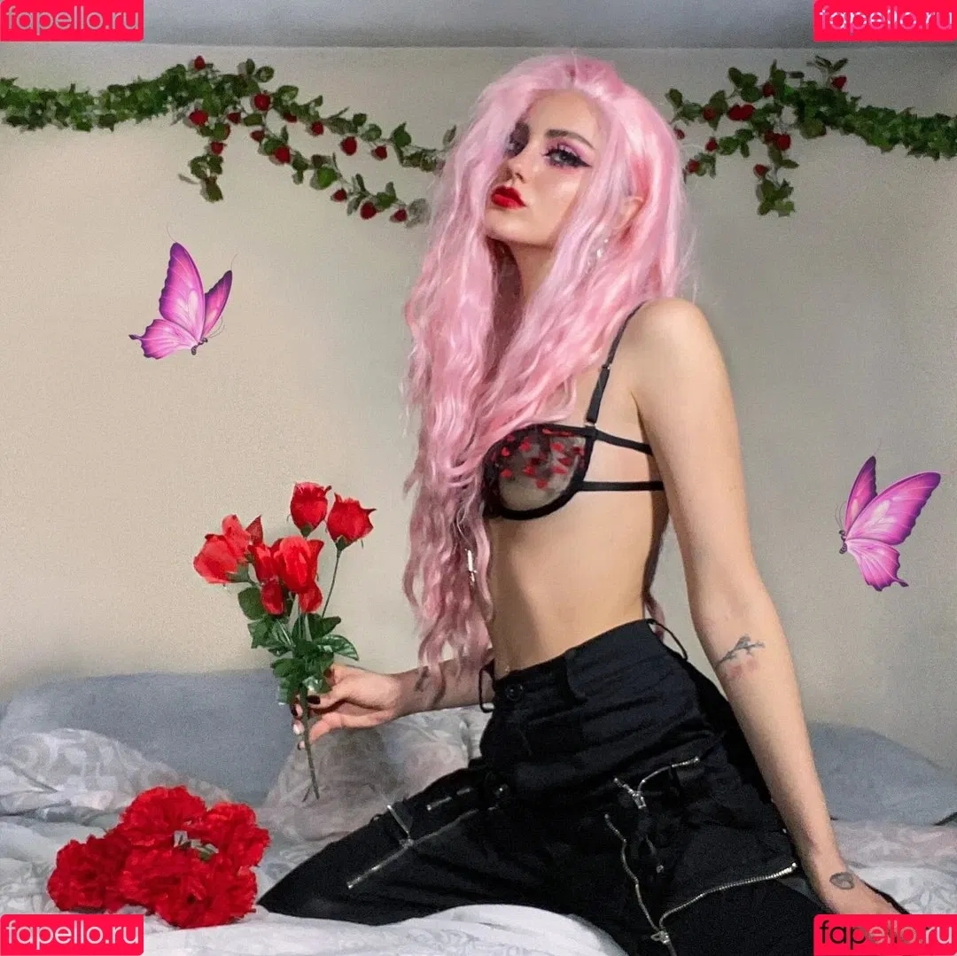 autumngravesz Onlyfans Photo Gallery 