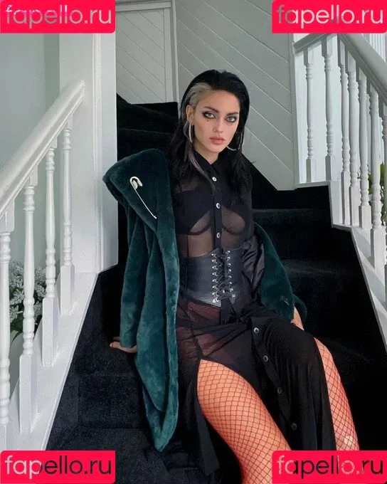 autumngravesz Onlyfans Photo Gallery 
