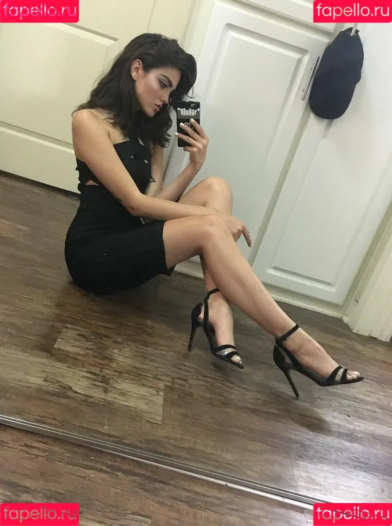 autumngravesz Onlyfans Photo Gallery 