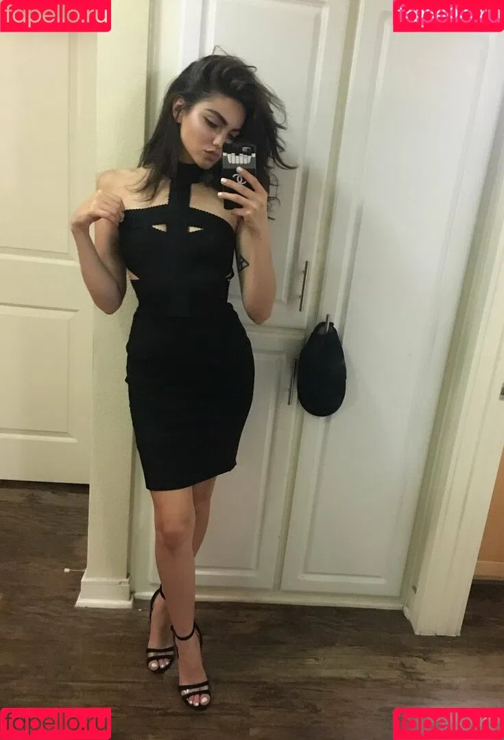 autumngravesz Onlyfans Photo Gallery 