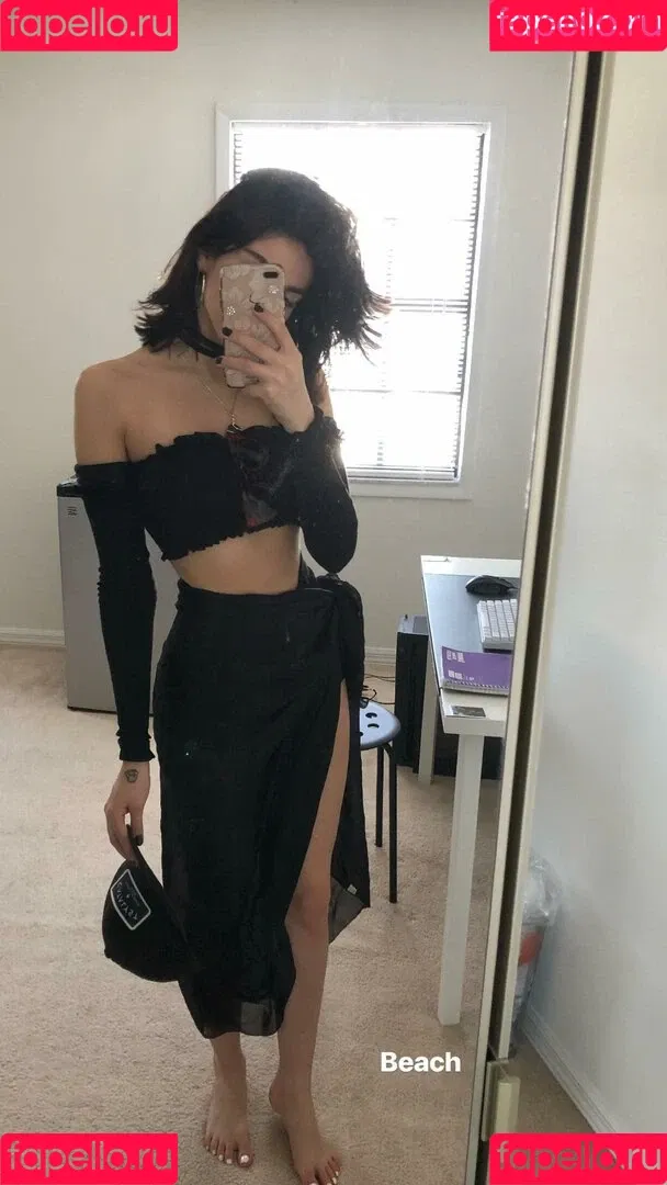 autumngravesz Onlyfans Photo Gallery 