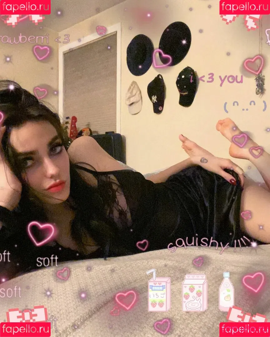autumngravesz Onlyfans Photo Gallery 