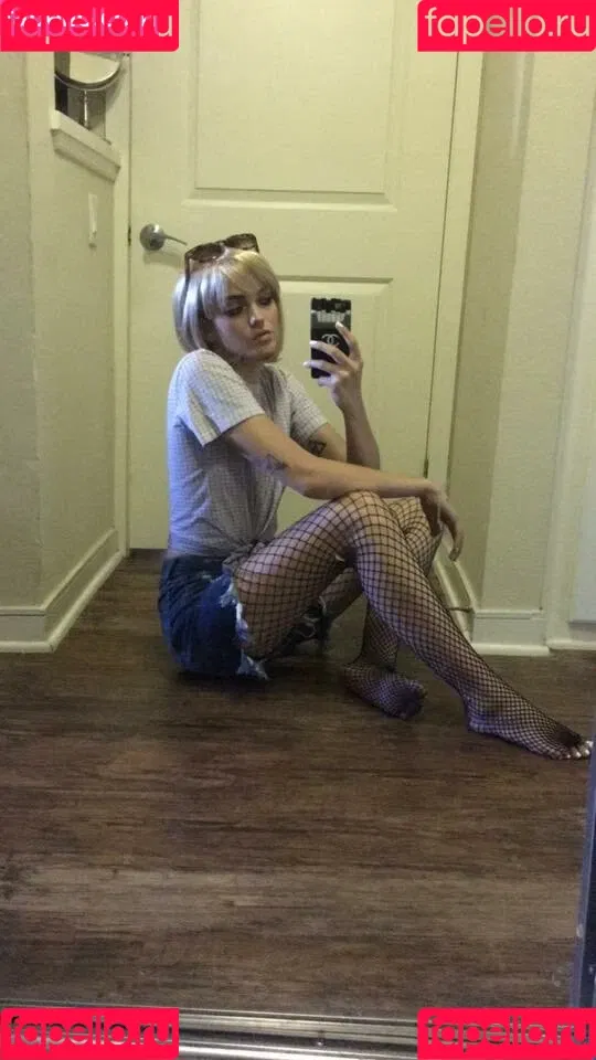 autumngravesz Onlyfans Photo Gallery 