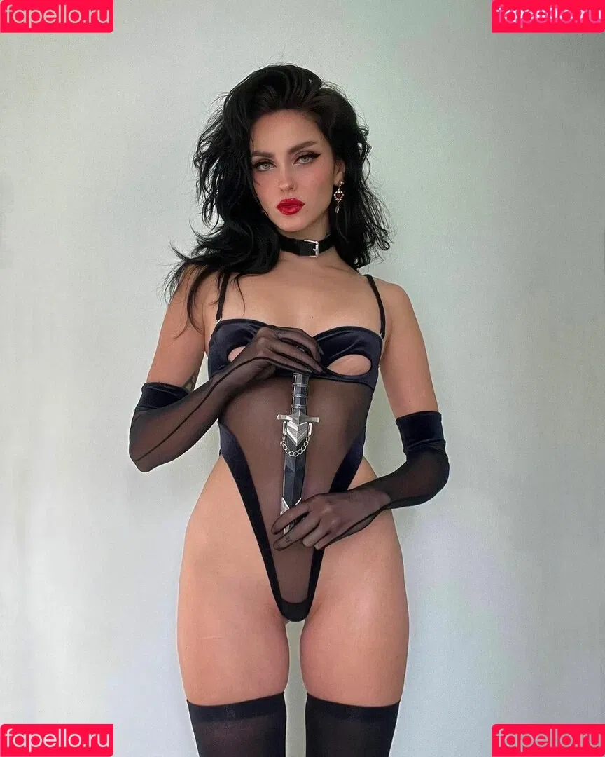 autumngravesz Onlyfans Photo Gallery 
