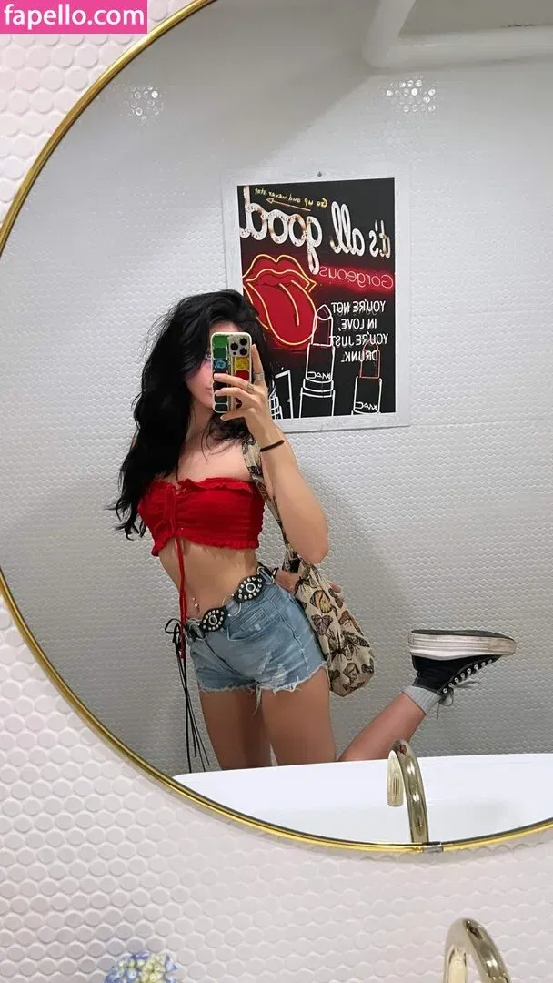 autumngravesz Onlyfans Photo Gallery 