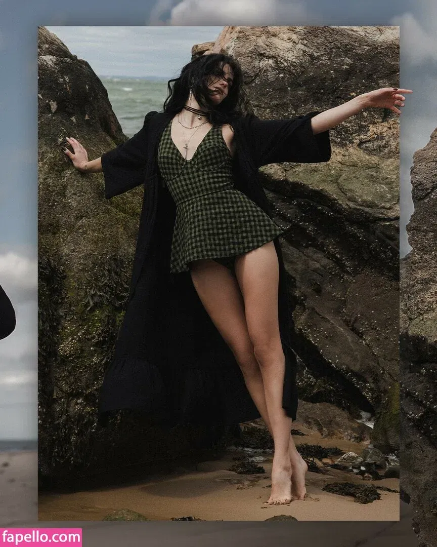 autumngravesz Onlyfans Photo Gallery 