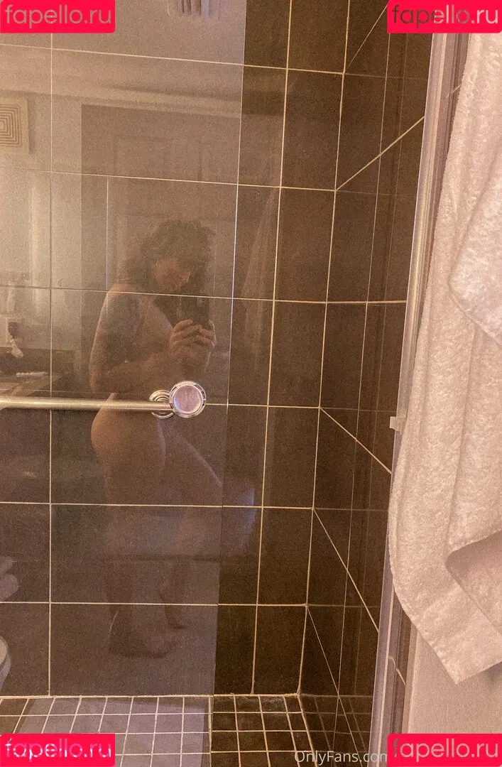 ariellescarcella Onlyfans Photo Gallery 