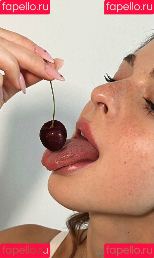 Katya Samilova Onlyfans Photo Gallery 