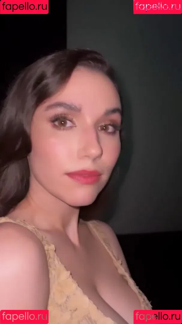 Grace Caroline Currey Onlyfans Photo Gallery 