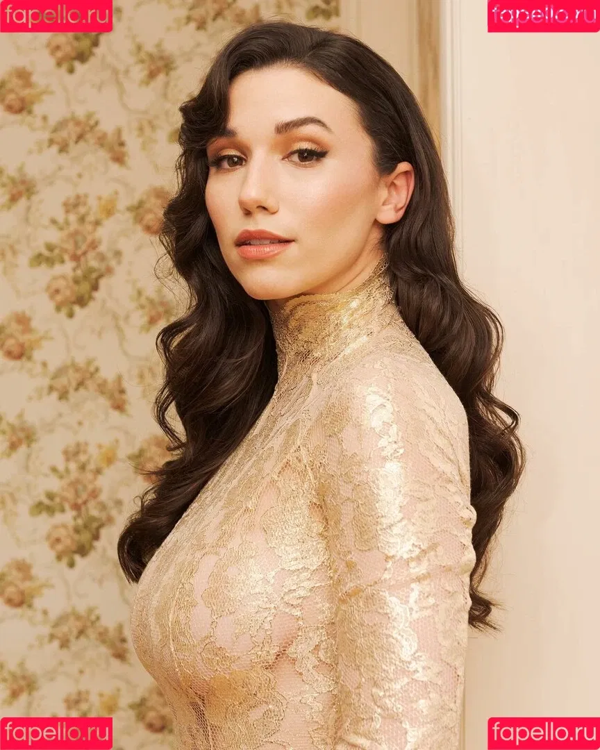 Grace Caroline Currey Onlyfans Photo Gallery 