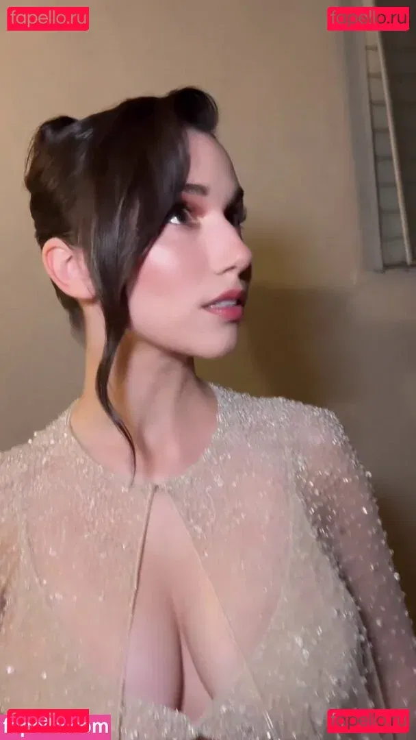 Grace Caroline Currey Onlyfans Photo Gallery 