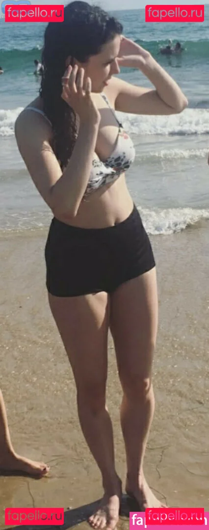 Grace Caroline Currey Onlyfans Photo Gallery 