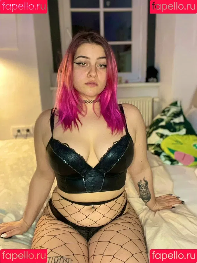 xchubbyxgirlx Onlyfans Photo Gallery 