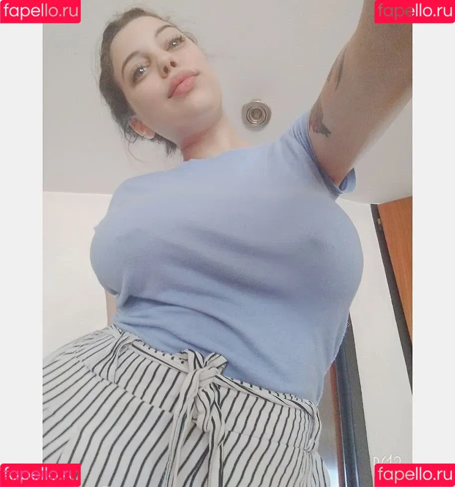 genesis18 Onlyfans Photo Gallery 