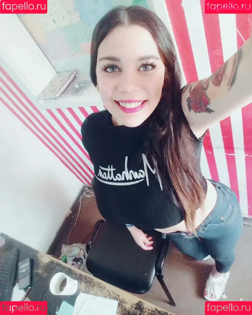 genesis18 Onlyfans Photo Gallery 