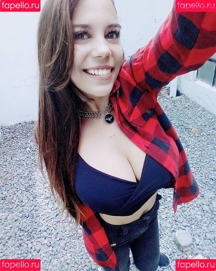 genesis18 Onlyfans Photo Gallery 