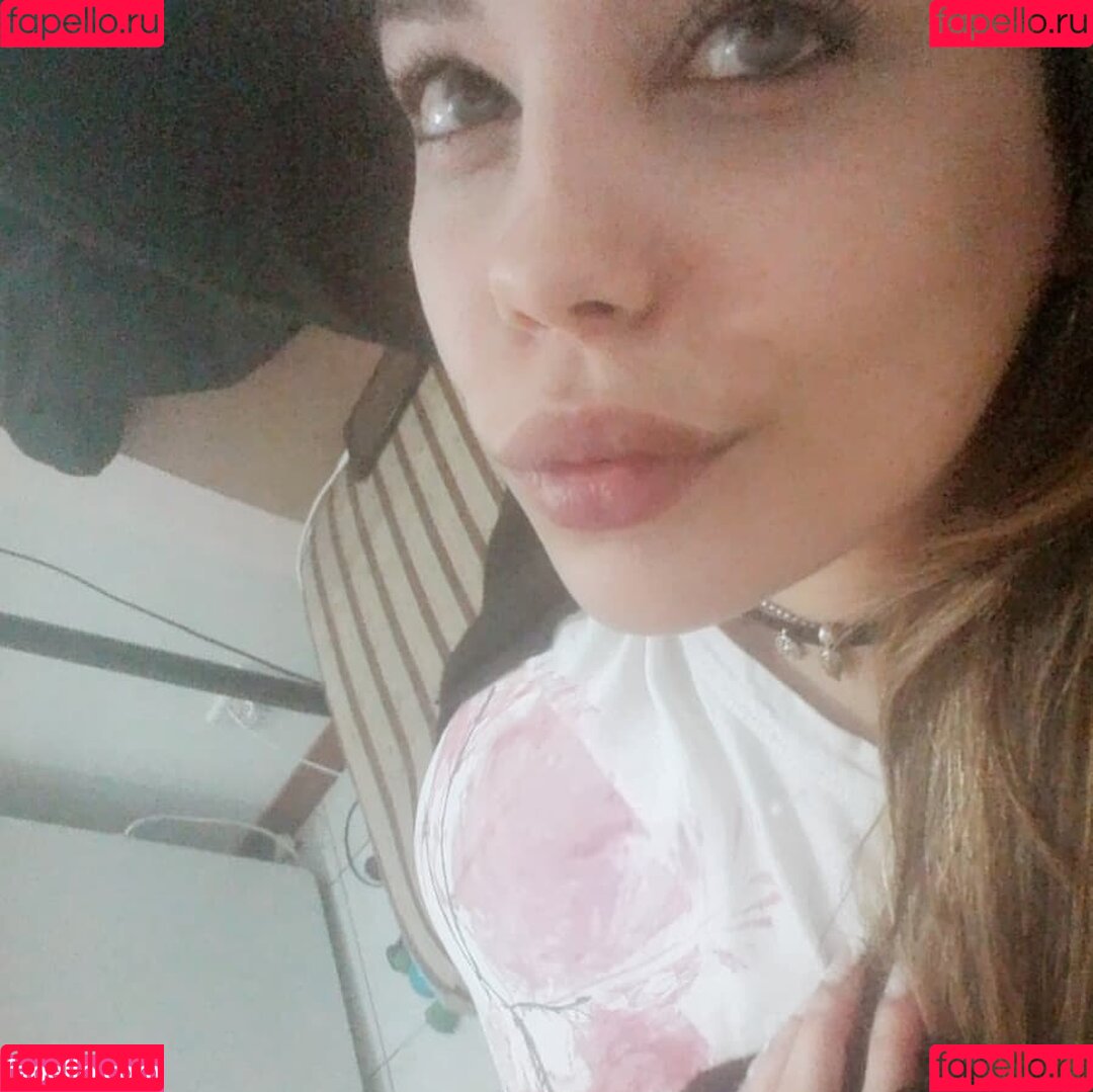 genesis18 Onlyfans Photo Gallery 