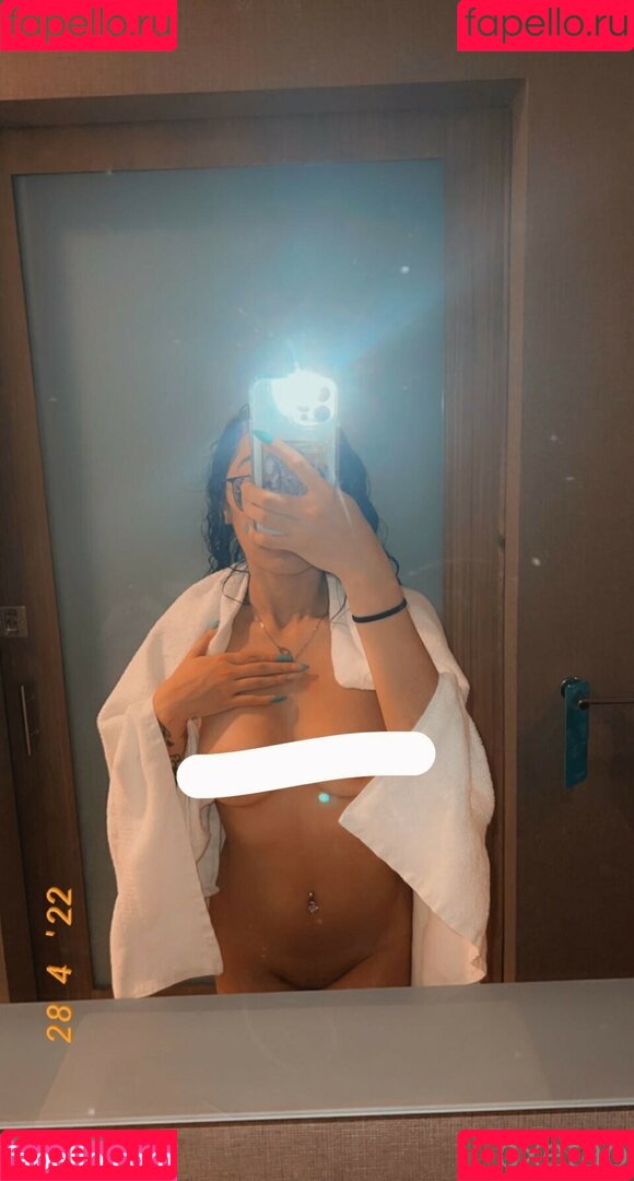 Jackie Izawa Onlyfans Photo Gallery 