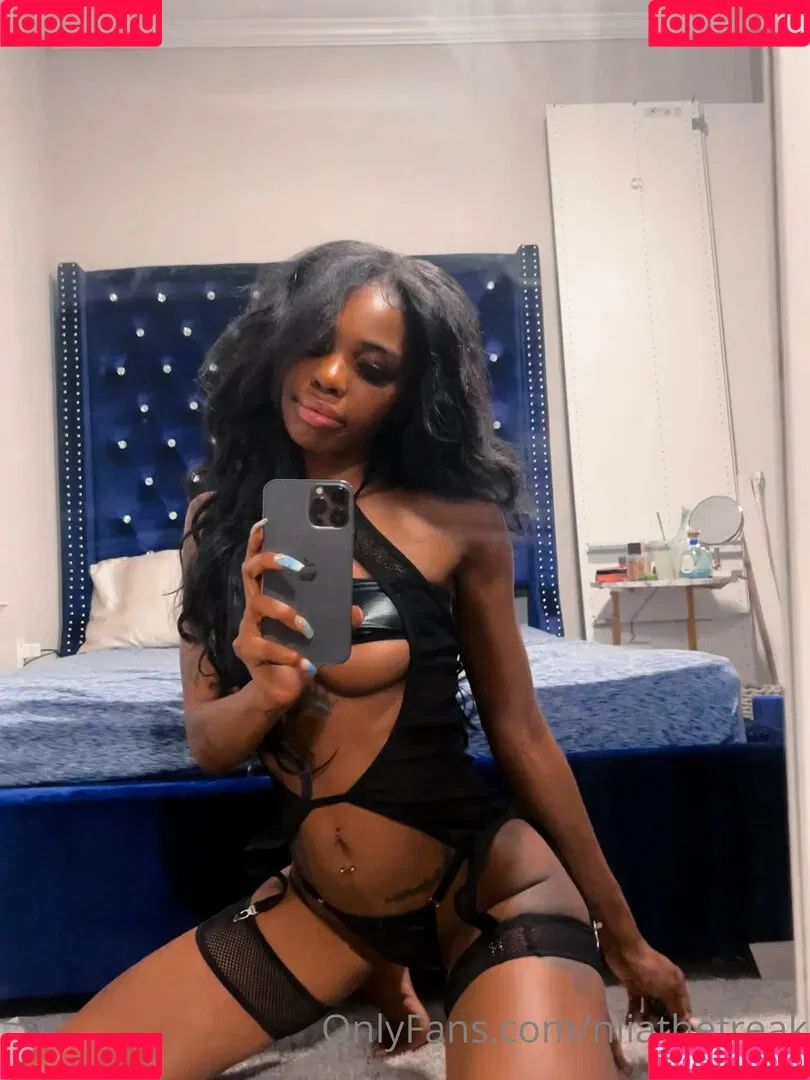 niiathefreak Onlyfans Photo Gallery 