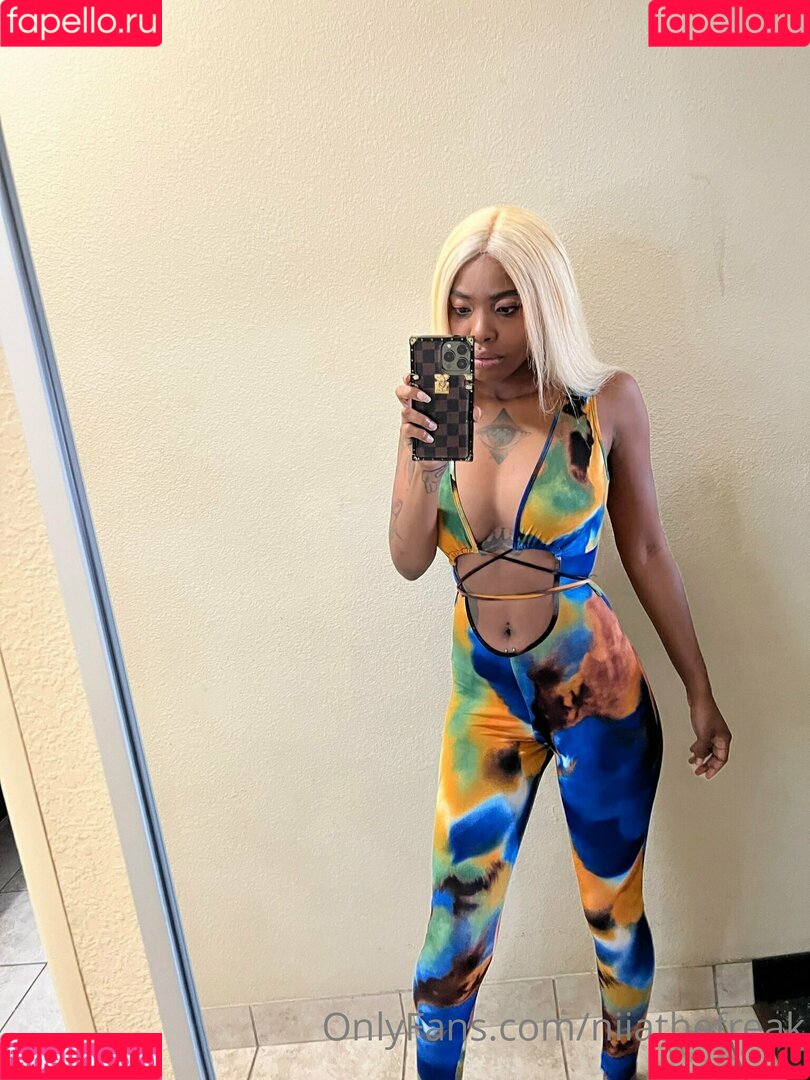 niiathefreak Onlyfans Photo Gallery 