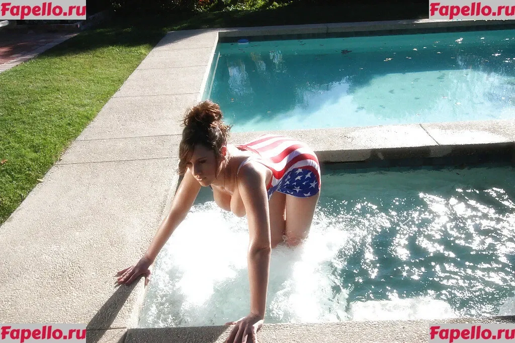 Lana Kendrick Onlyfans Photo Gallery 