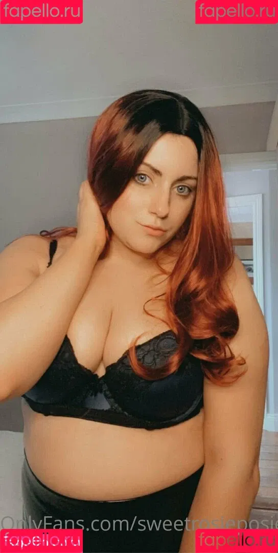 sweetrosieposie Onlyfans Photo Gallery 