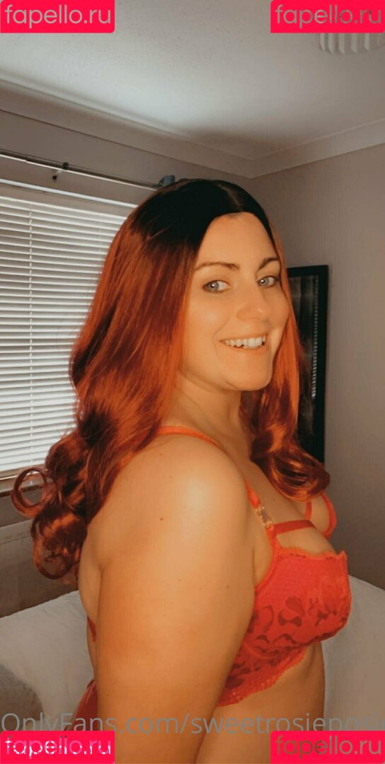 sweetrosieposie Onlyfans Photo Gallery 