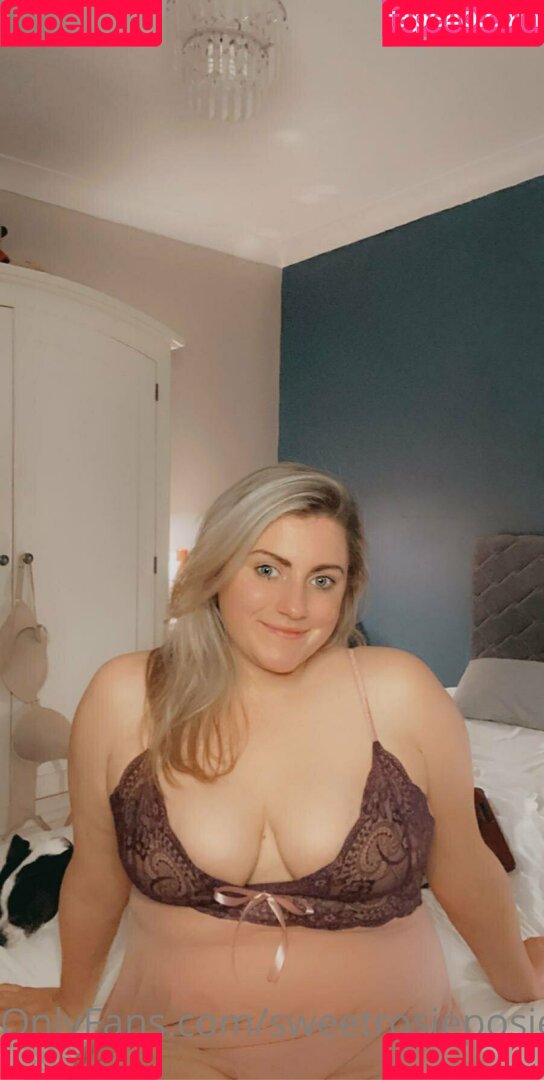 sweetrosieposie Onlyfans Photo Gallery 