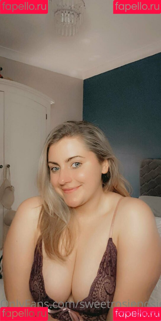 sweetrosieposie Onlyfans Photo Gallery 