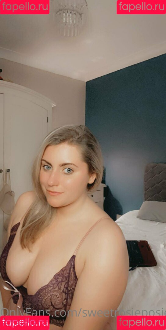 sweetrosieposie Onlyfans Photo Gallery 