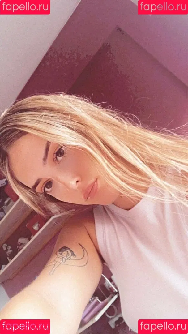 abby.es Onlyfans Photo Gallery 