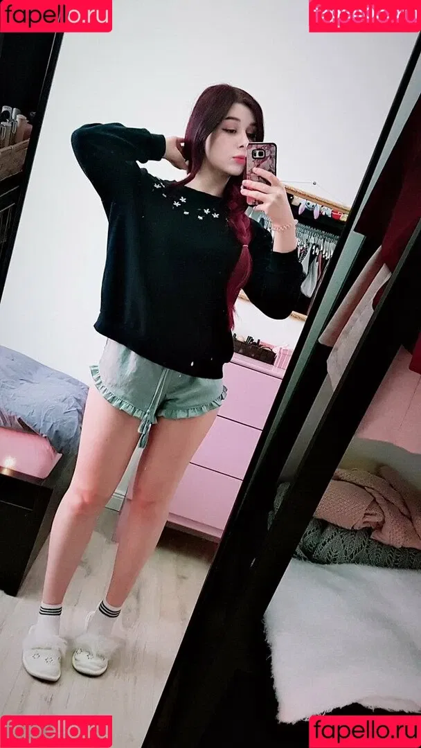 Yuli Onlyfans Photo Gallery 