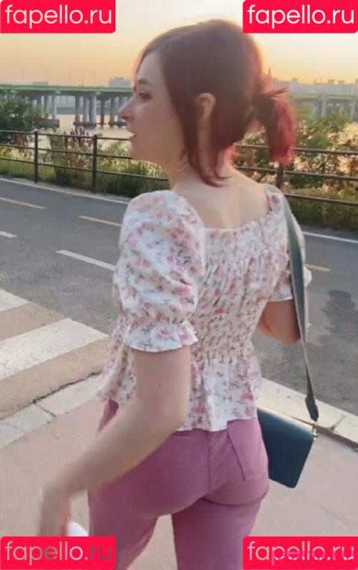 Yuli Onlyfans Photo Gallery 