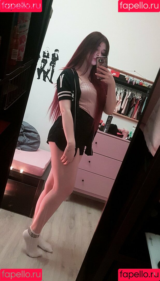 Yuli Onlyfans Photo Gallery 