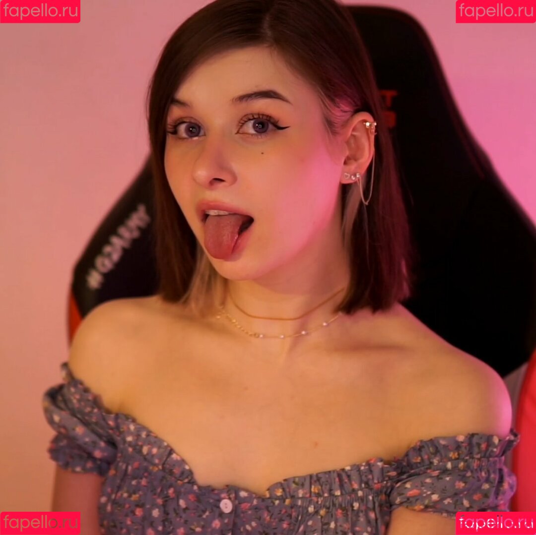 Yuli Onlyfans Photo Gallery 