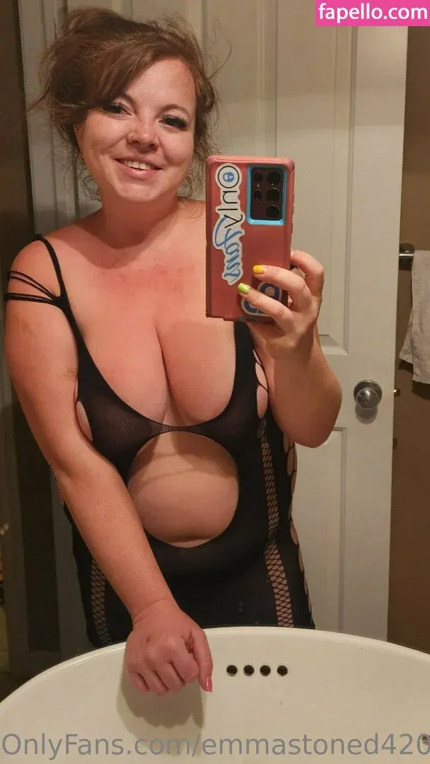emmastoned420free Onlyfans Photo Gallery 