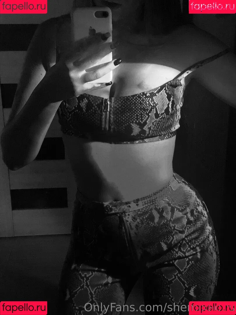 shemikaotis Onlyfans Photo Gallery 