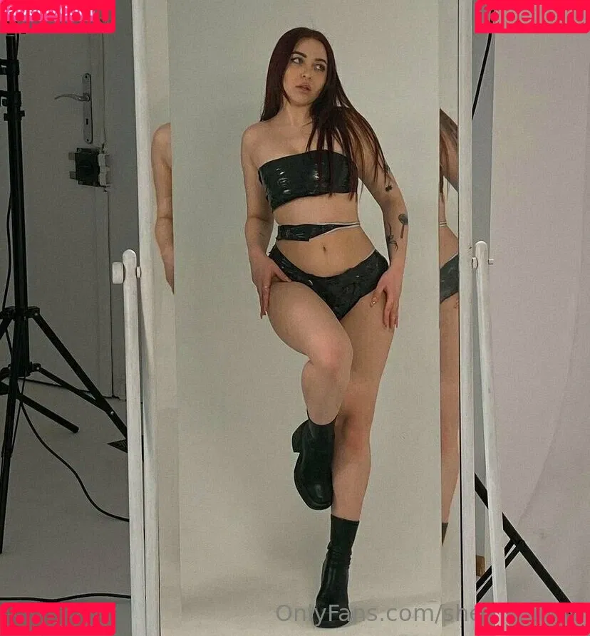 shemikaotis Onlyfans Photo Gallery 